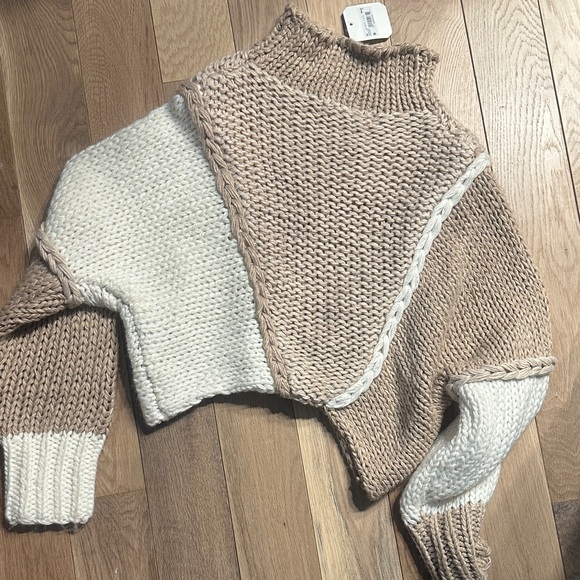 Altar'd State Sweaters - Altar'd State Two-Tone Beige & Cream Cable-Trim Turtleneck Sweater